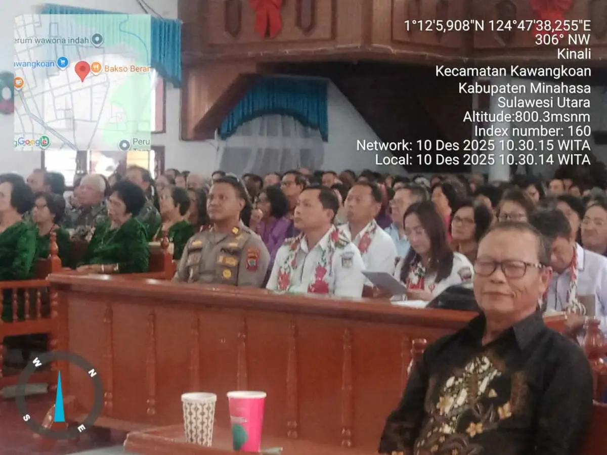 Kehangatan Natal di Tengah Pelayanan Lansia Rayon 8 Minahasa